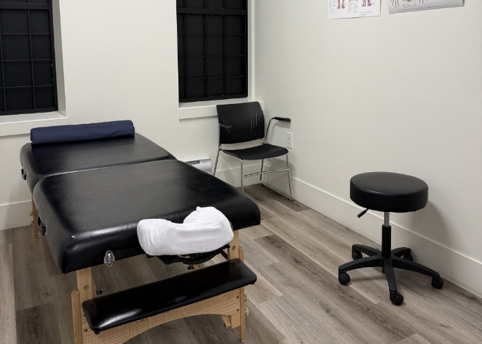 clinic-02-Montrose-Physiotherapy-and-Massage-Abbotsford-BC