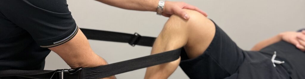 hip-and-knee-pain-relief-Montrose-Physiotherapy-and-Massage-Abbotsford-BC-1920x500-clinic-pic